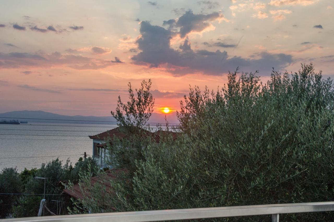 Nina'S Villa, Cosy Seaview Retreat Verga Kalamata Ngoại thất bức ảnh